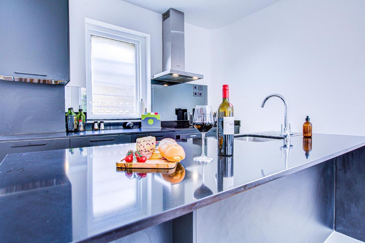 Apartment Charming 1br In A Gated Complex And A Short Walk From Queens Park Tube