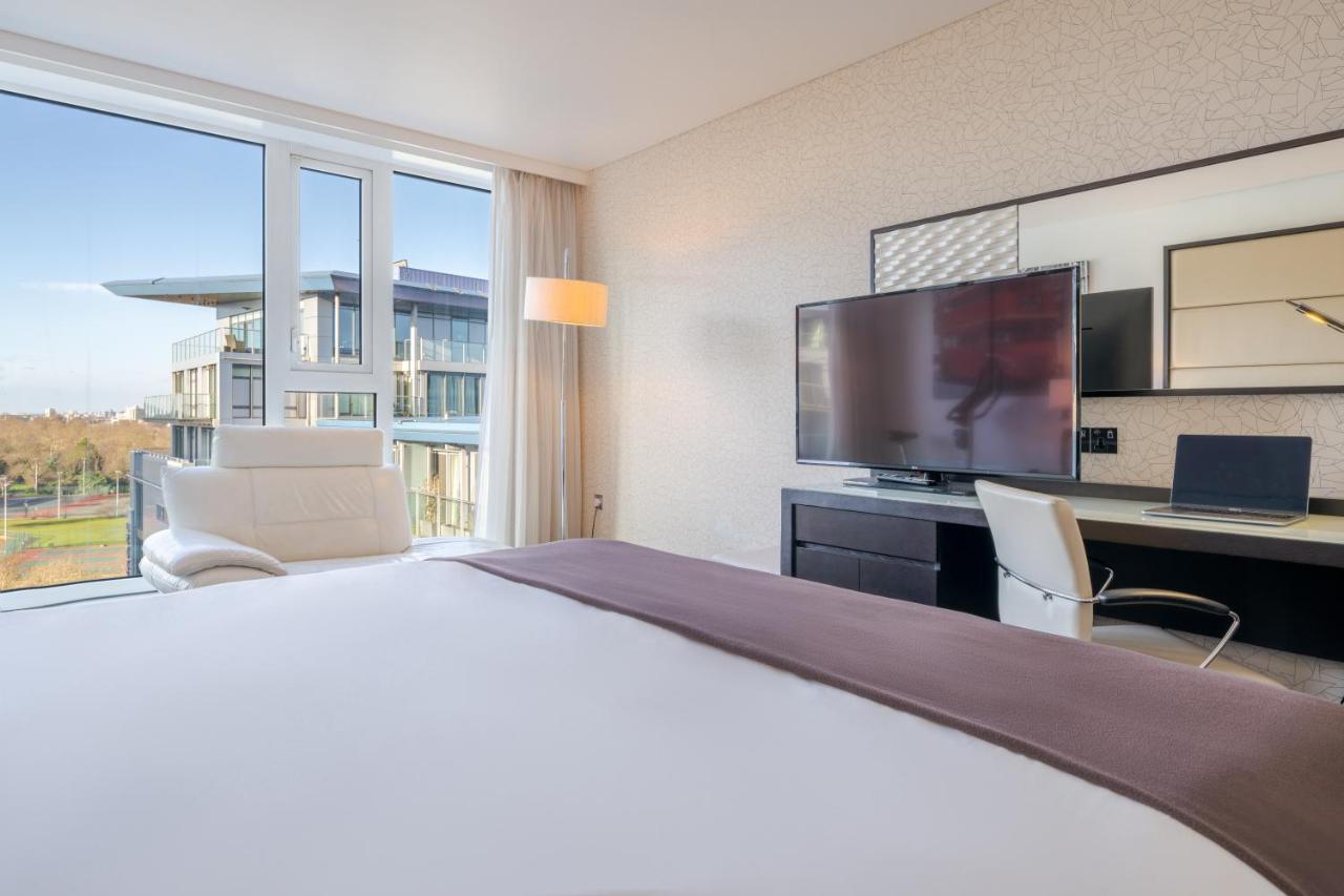 Pestana Chelsea Bridge &