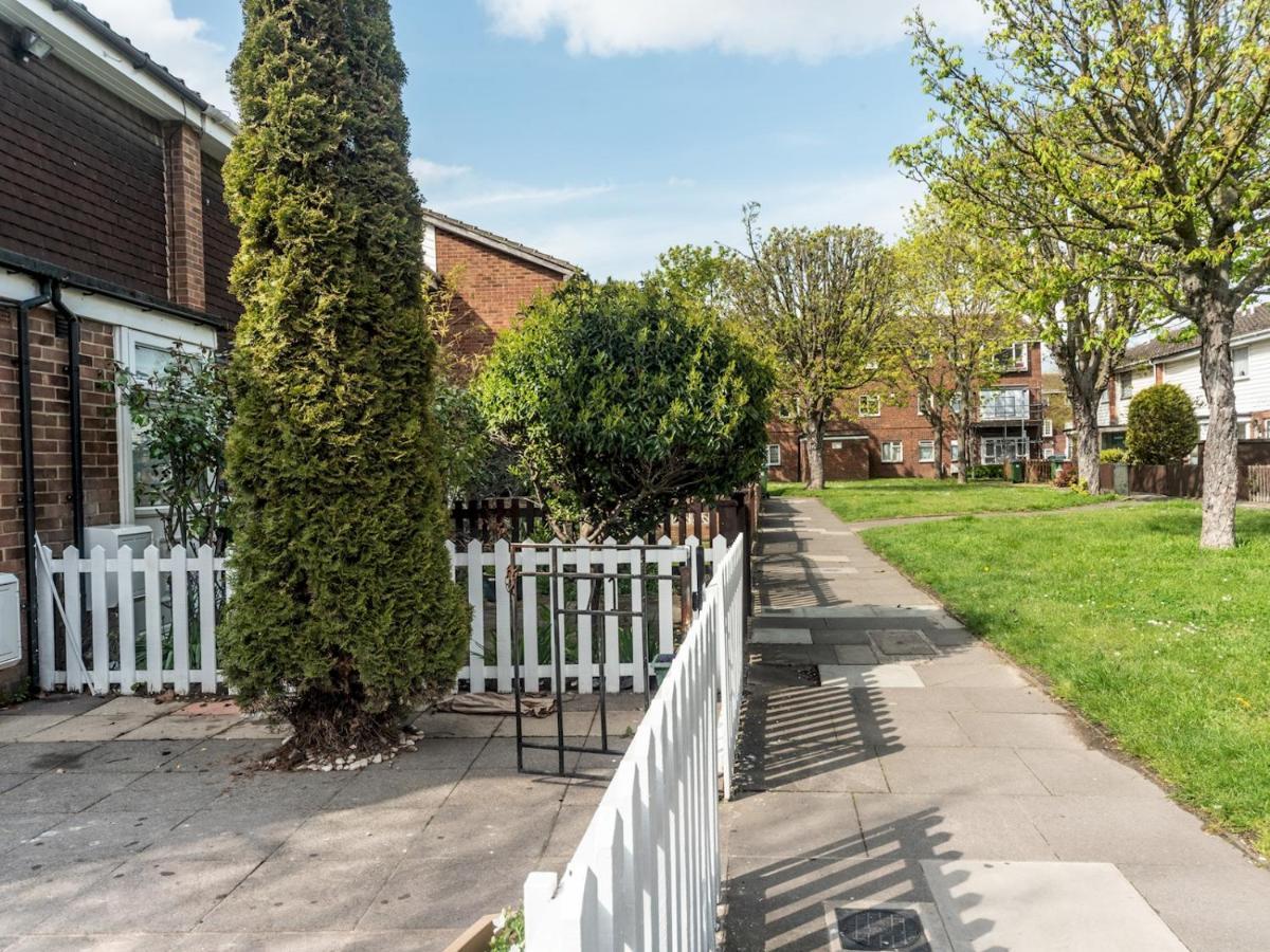 Pass The Keys Spacious Cosy Close To Abbey Wood London
