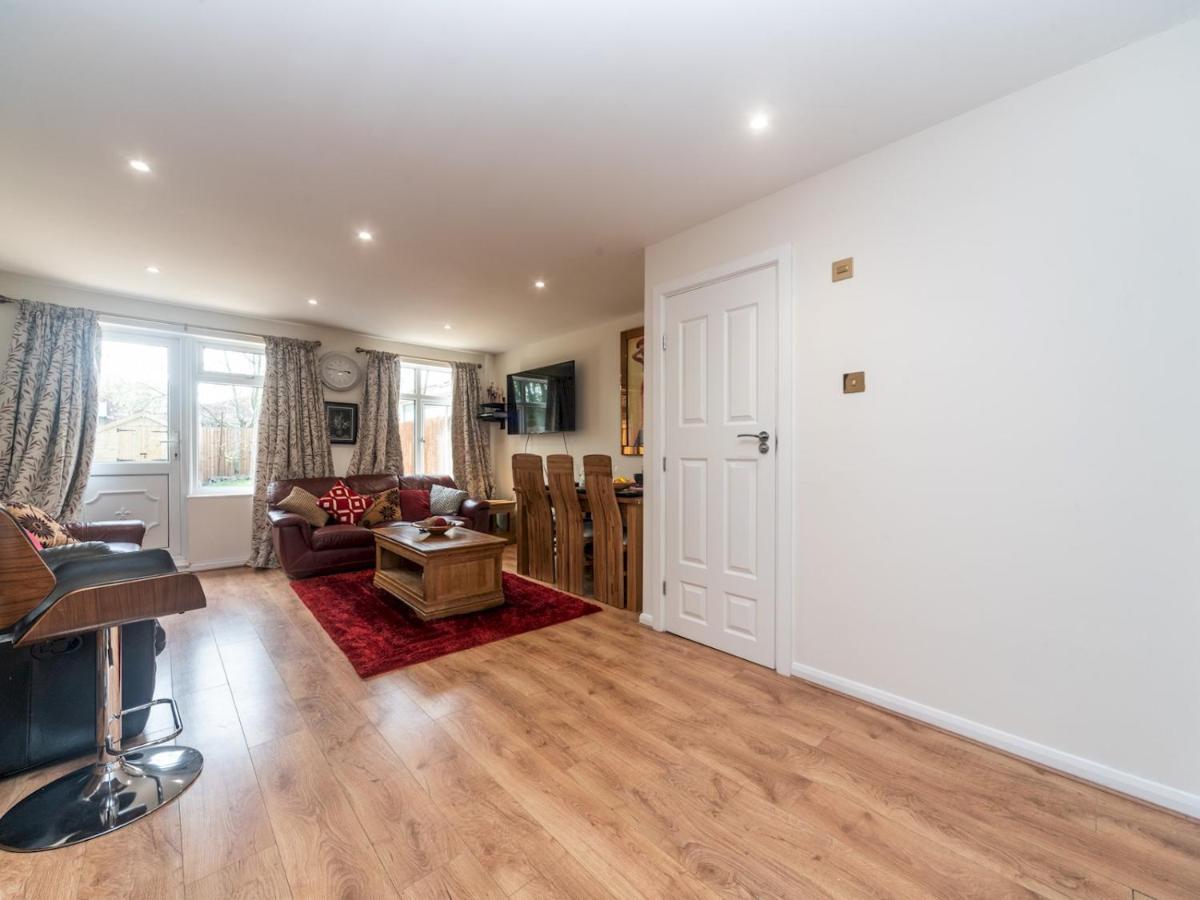 Pass The Keys Spacious Cosy Close To Abbey Wood London