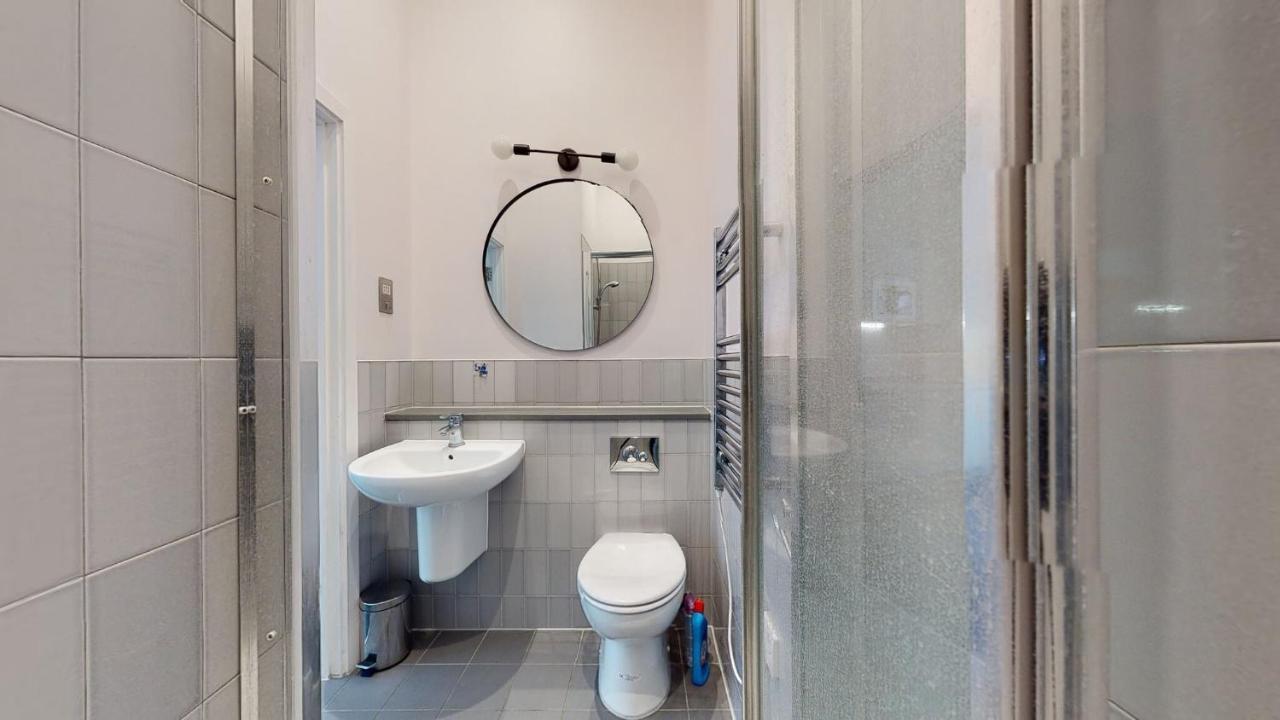 Beautiful Studio In Notting Hill Apartment *