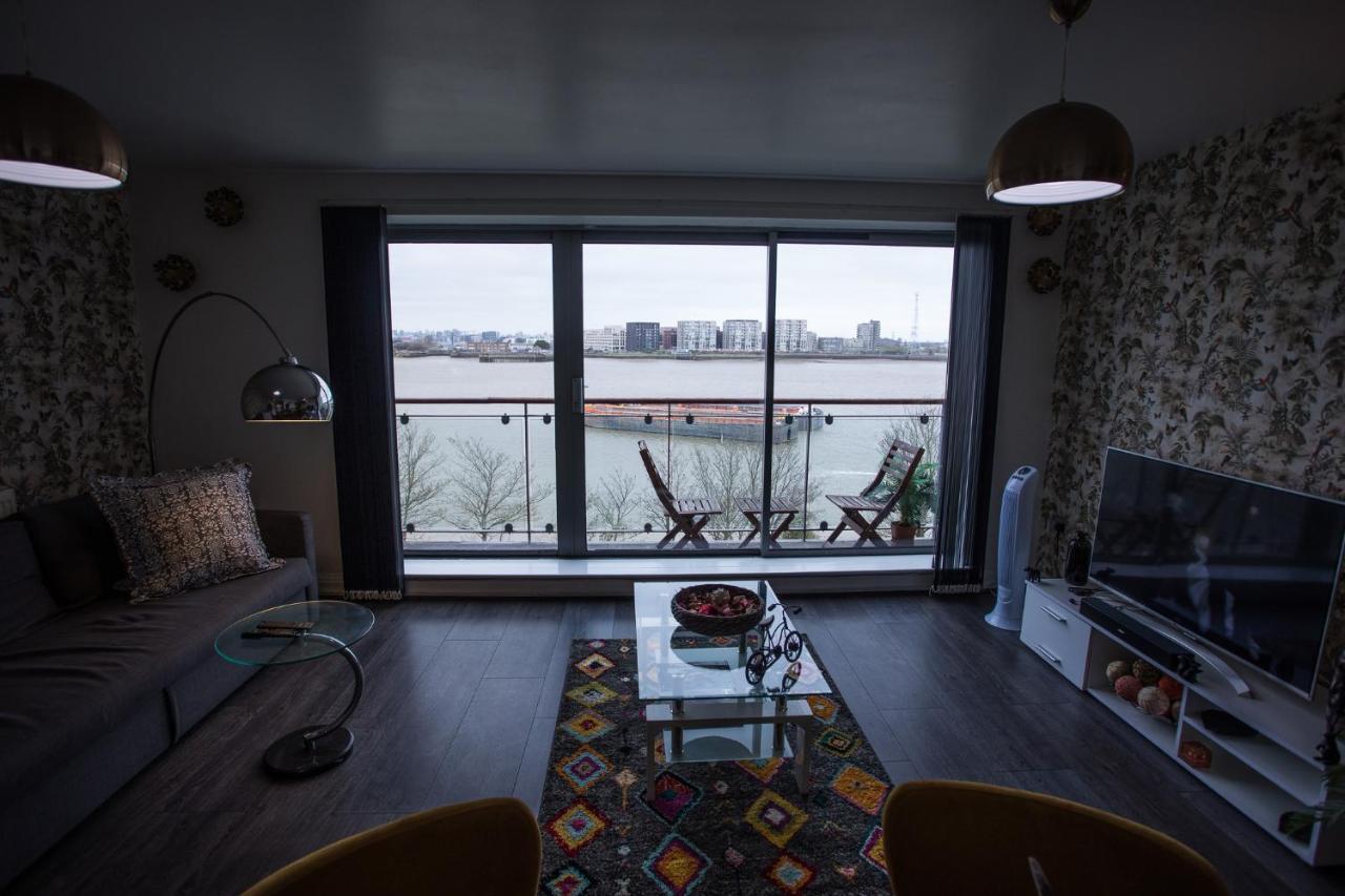Apartment Remarkable 2-bed With Sea View London