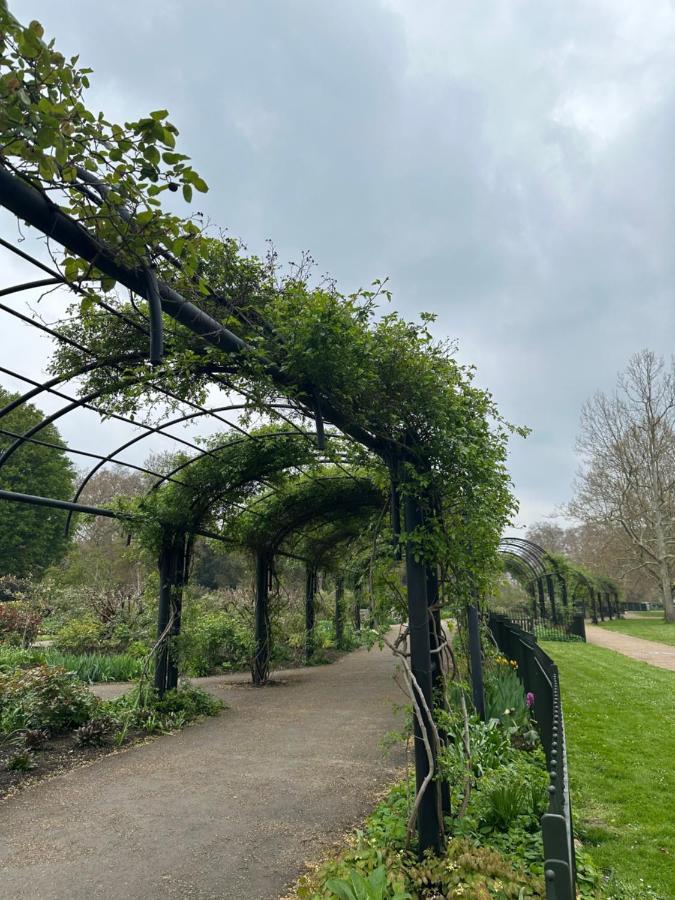 2 Minutes From Oxford Street Private D London