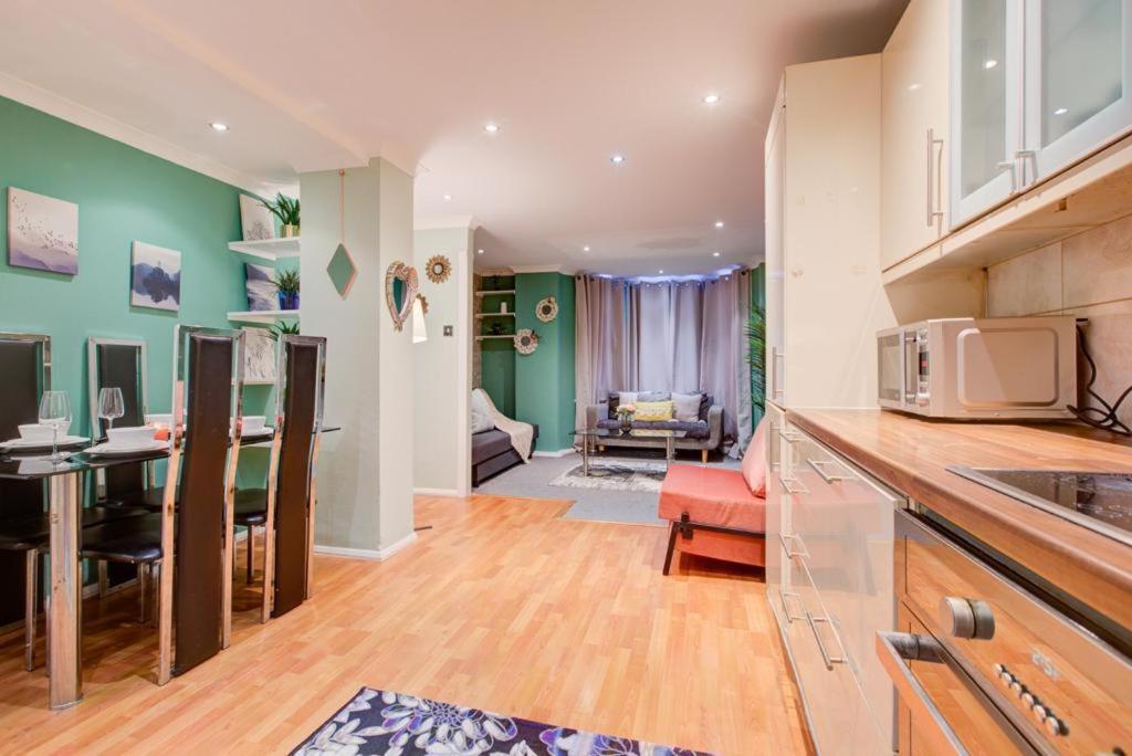 Hyde Park Corner 2 Bedroom Apartamento Londres