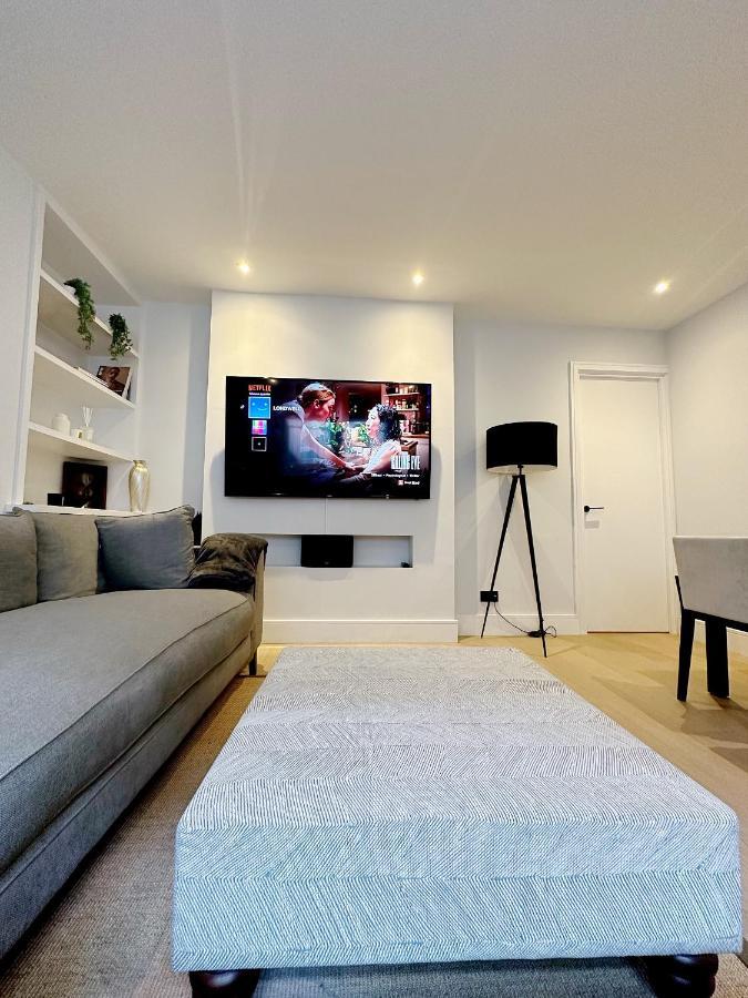 Londwell, Luxe And Leaves, Chelsea Flat With Private Garden *