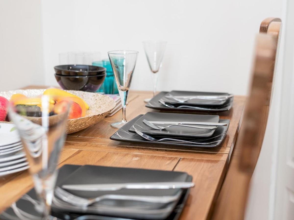 Pass The Keys Spacious Cosy Close To Abbey Wood Holiday home London