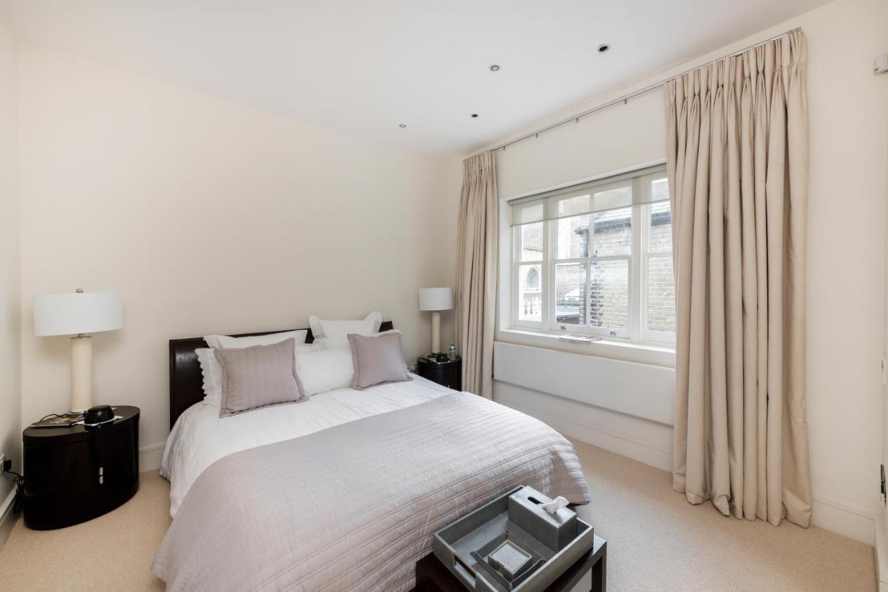 Maisonette Hyde Park Apartment London