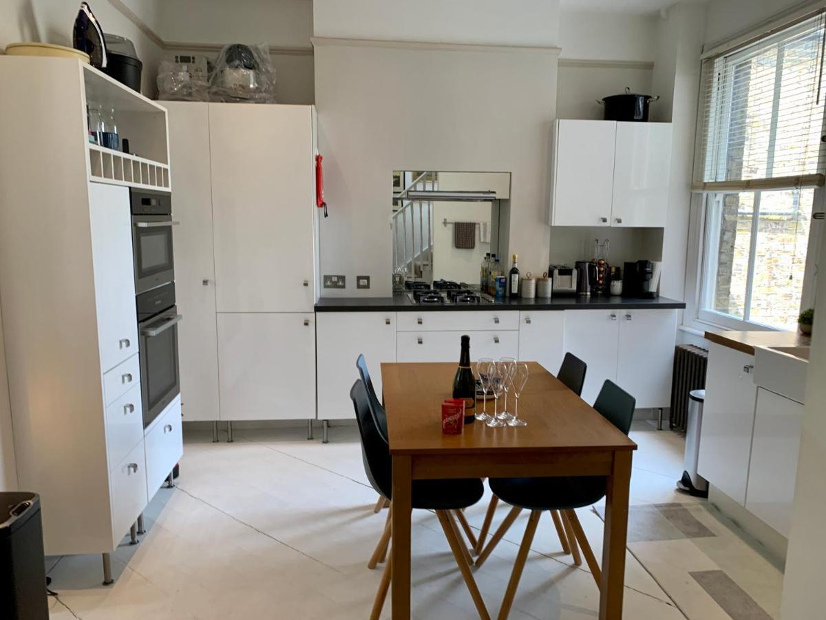 Lovely Newly Refurbished In Battersea Apartamento *