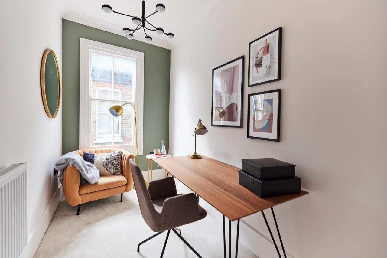 The Elmfield Road Wonder - Dazzling 2bdr Flat *
