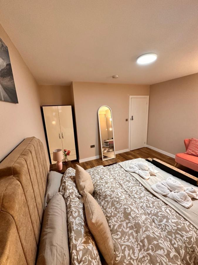 Canary Wharf Single Double And En-suite Casa de hóspedes Londres