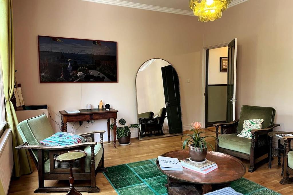 Three-storey, Renovated 1890s Heritage In Spitalfields Market * London