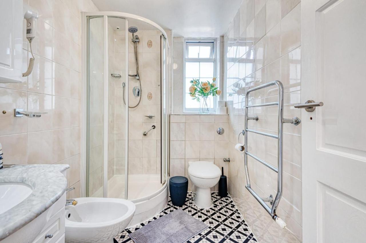 Apartment Marble Arch 2-bedroom London