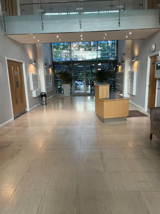 Apartment 31 Galleria Court London