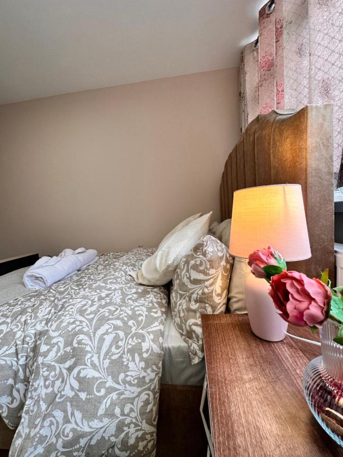 Casa de hóspedes Canary Wharf Single Double And En-suite Londres