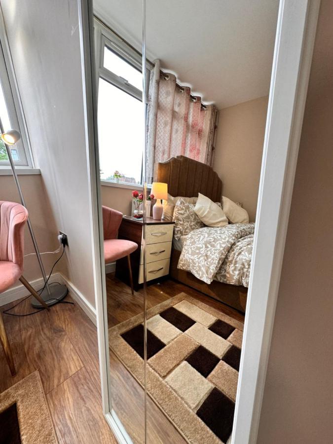 Casa de hóspedes Canary Wharf Single Double And En-suite Londres