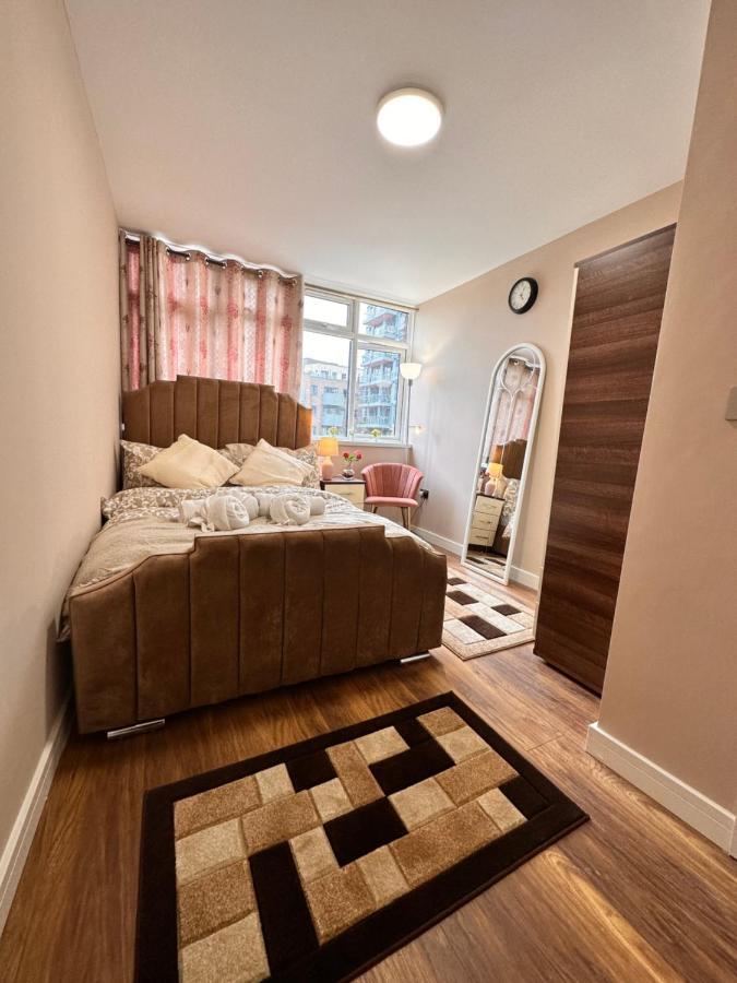 Canary Wharf Single Double And En-suite Casa de hóspedes