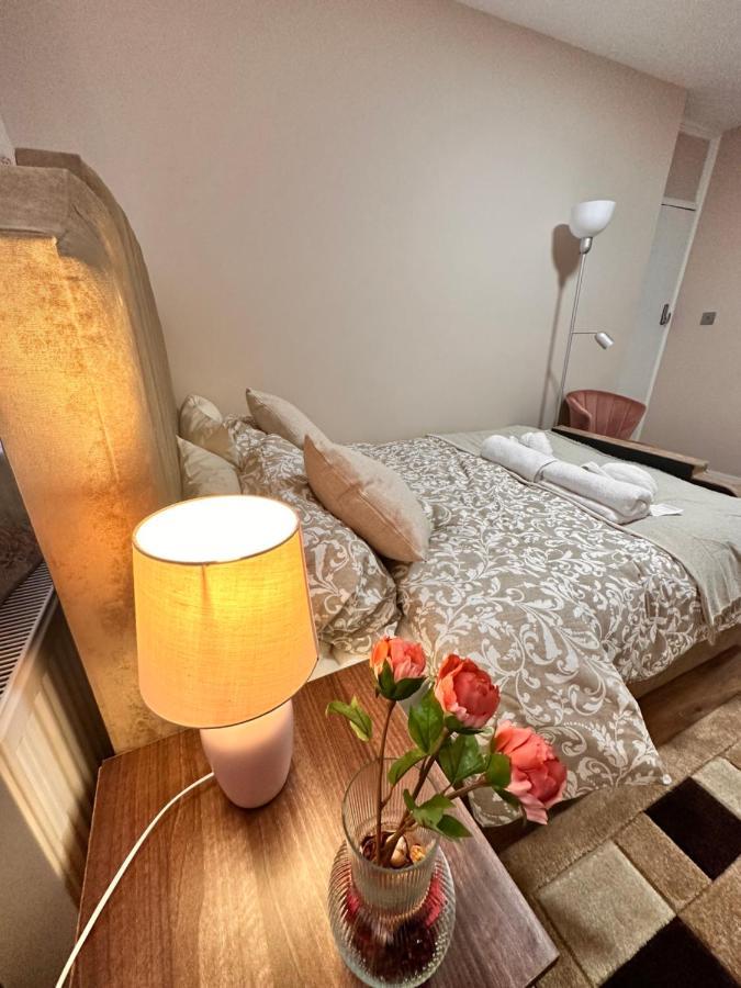 Canary Wharf Single Double And En-suite Casa de hóspedes Londres