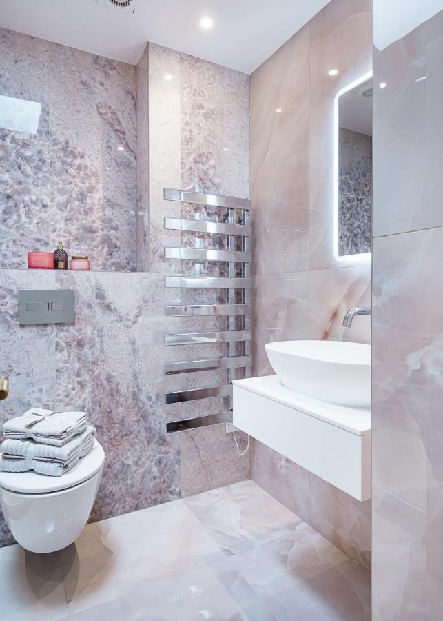 Marble Arch 9-hosted By Sweetstay London