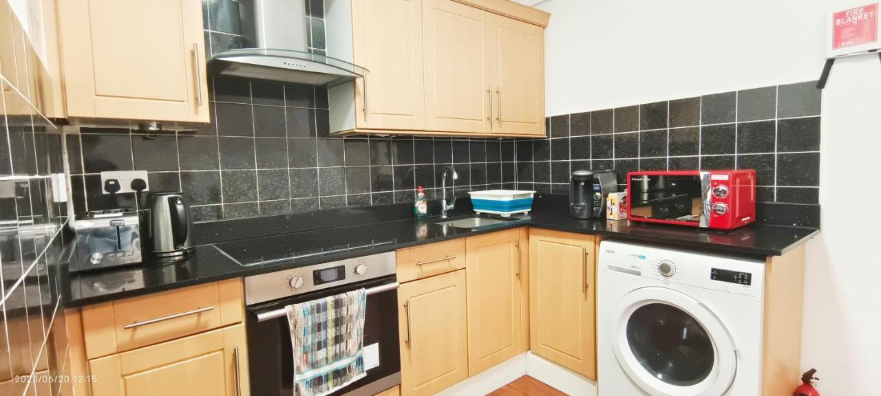Jupiter 218 Flat 2 At Marble Arch * London