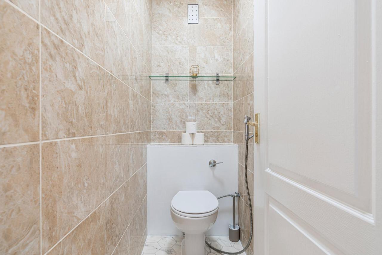 Lovely Near Hyde Park & Oxford St London