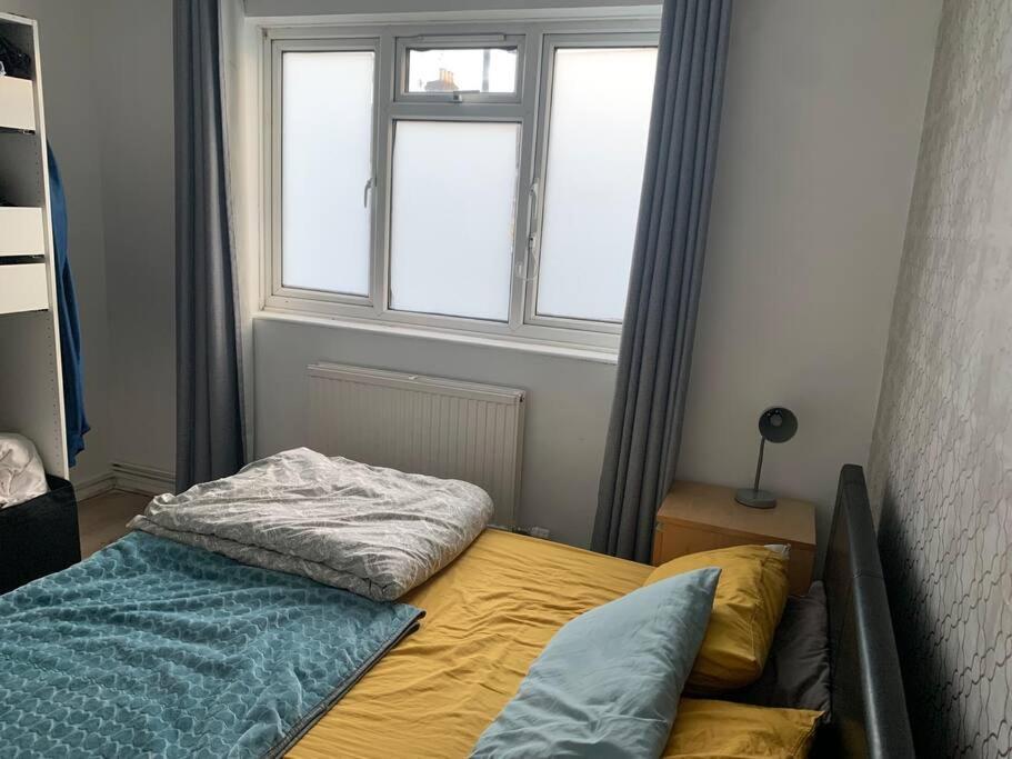 Entire 2 Bedroom