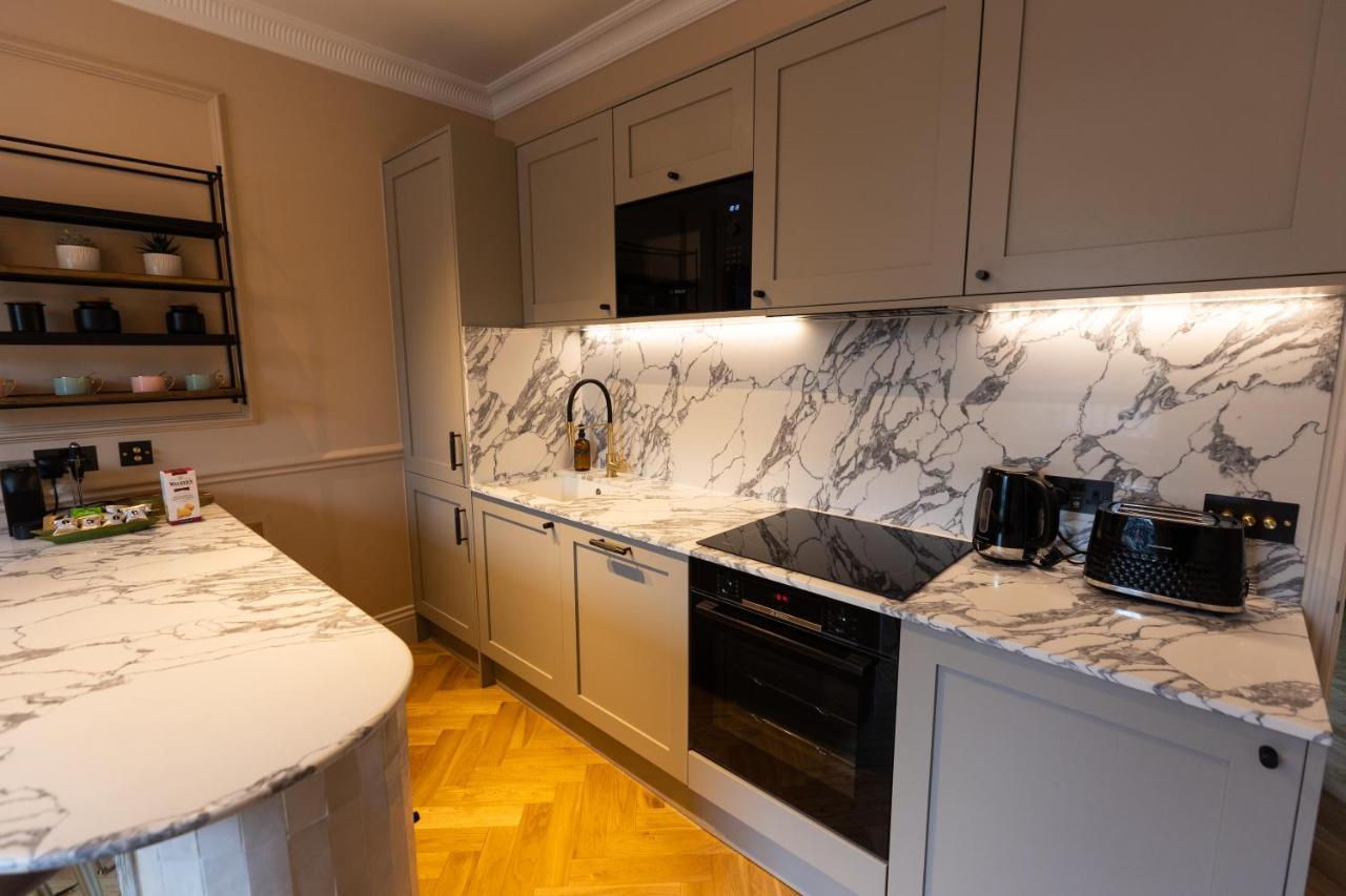 Boutique In Camden Road Apartment