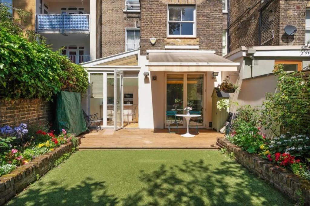 Apartment Beautiful 2-bed Notting Hill With Garden London