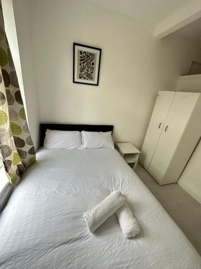 4 Floor New Miles Londres