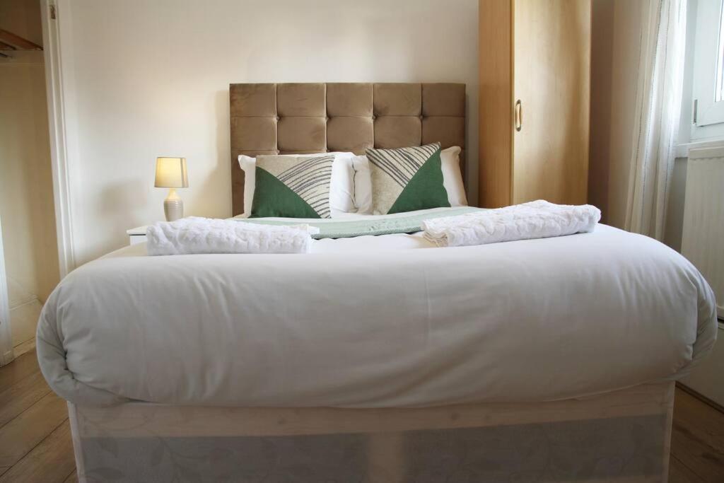 Apartamento Ensuite With Kitchen Modern Large Double-bed In Zone 2