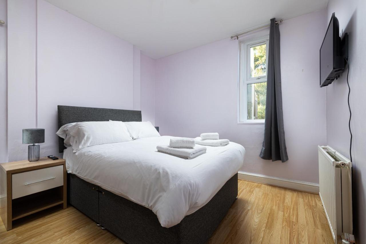 Charmstay Shepherds Bush