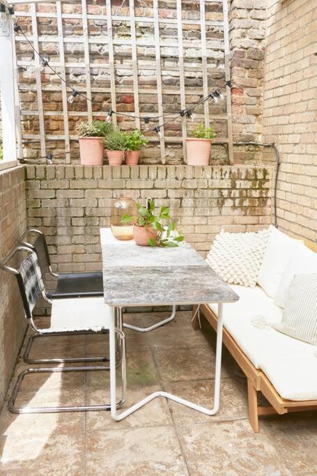 Apartment With A Garden In London, Dalston *