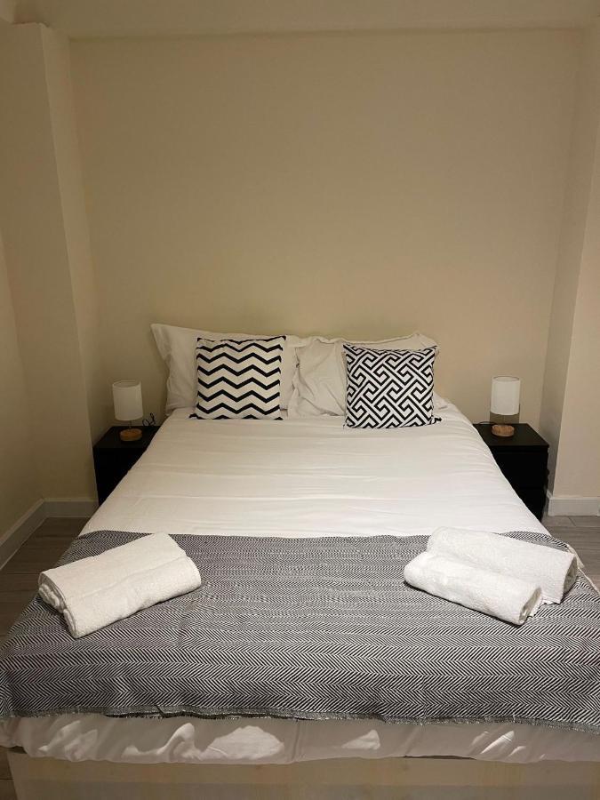 Apartment Near Seven Sisters