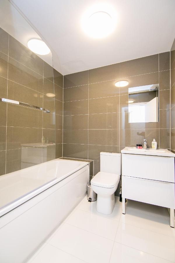 Chancery Lane Residenses * London