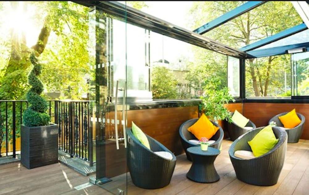 The Park Grand Plaza Kensington