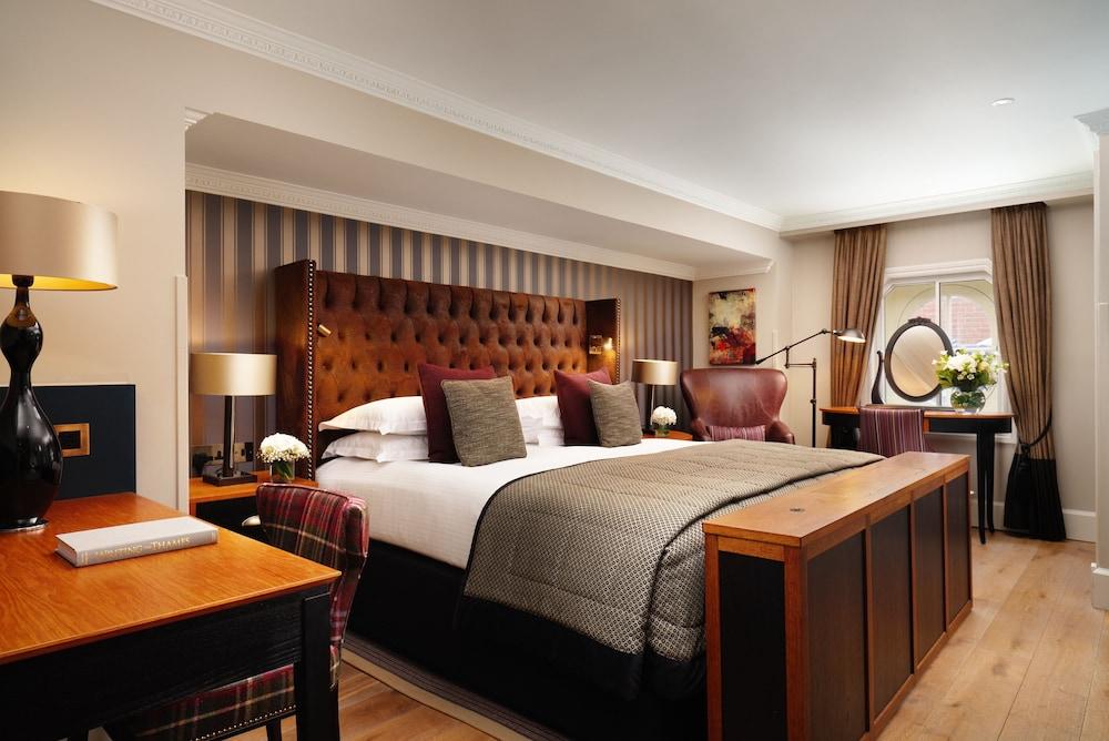 The Bailey's Kensington 4*