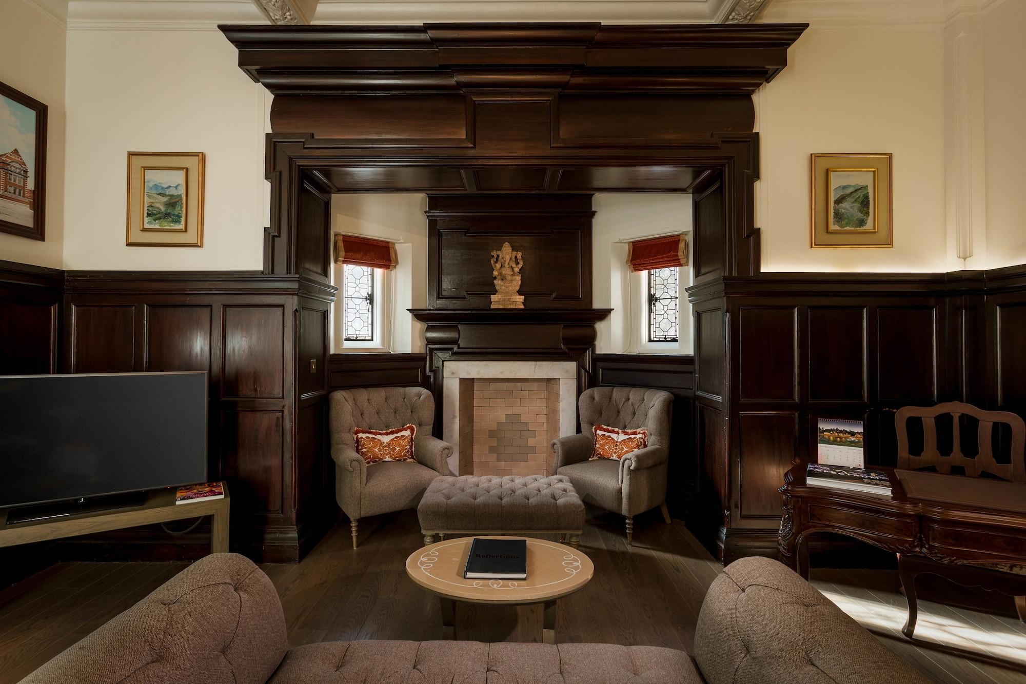 Hotel The Lalit London
