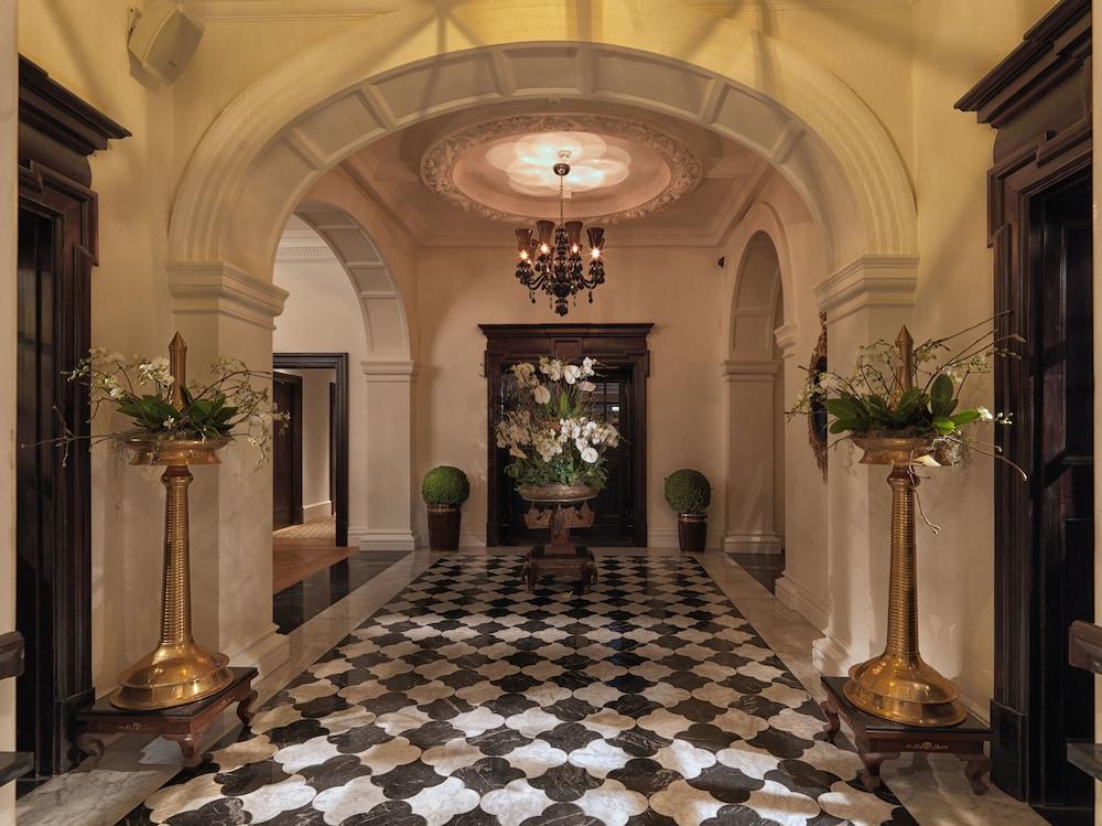 The Lalit 5* London