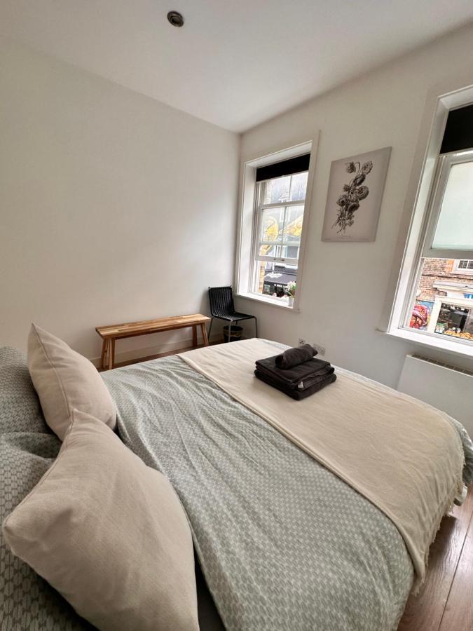 Modern 2 Bedroom Flat Next To Liverpool Street * London