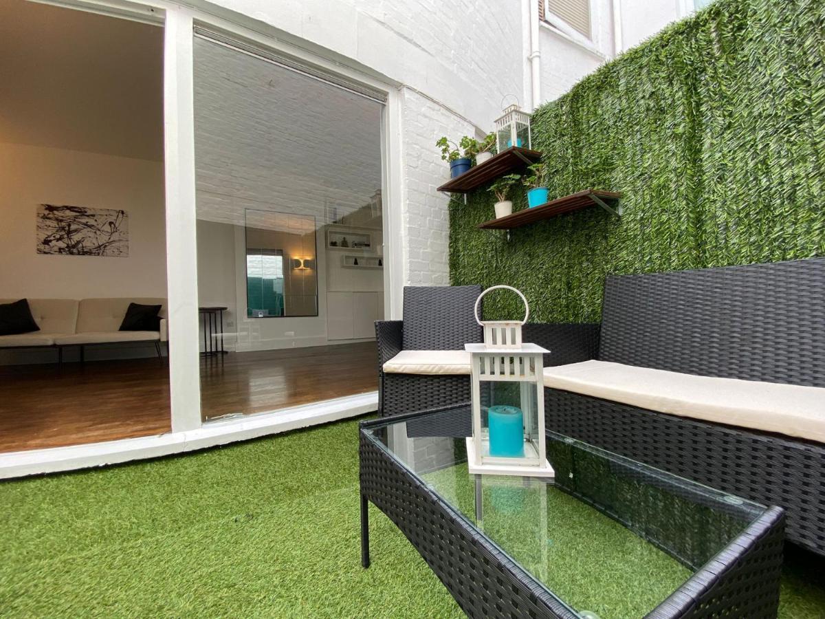 Paddington Garden Retreat: Business-friendly Flat London