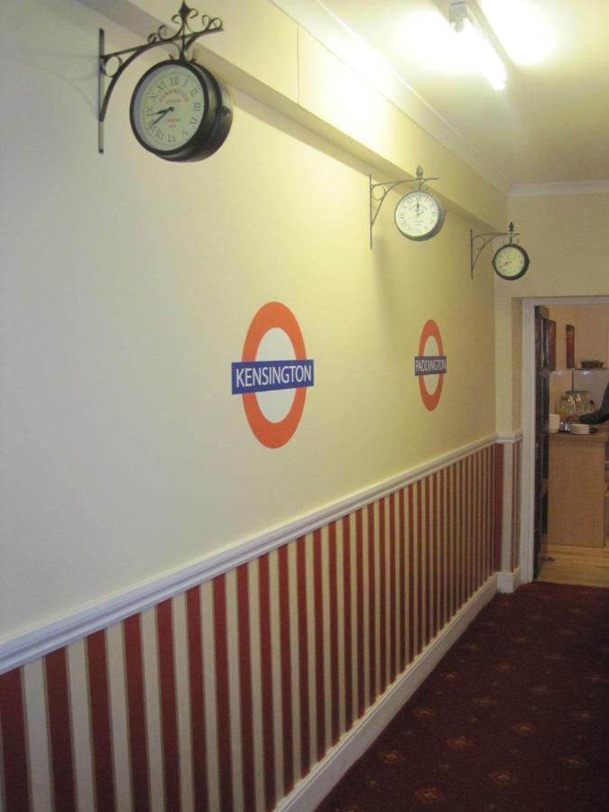 Aaraya Sussex Gardens Hotel 3*