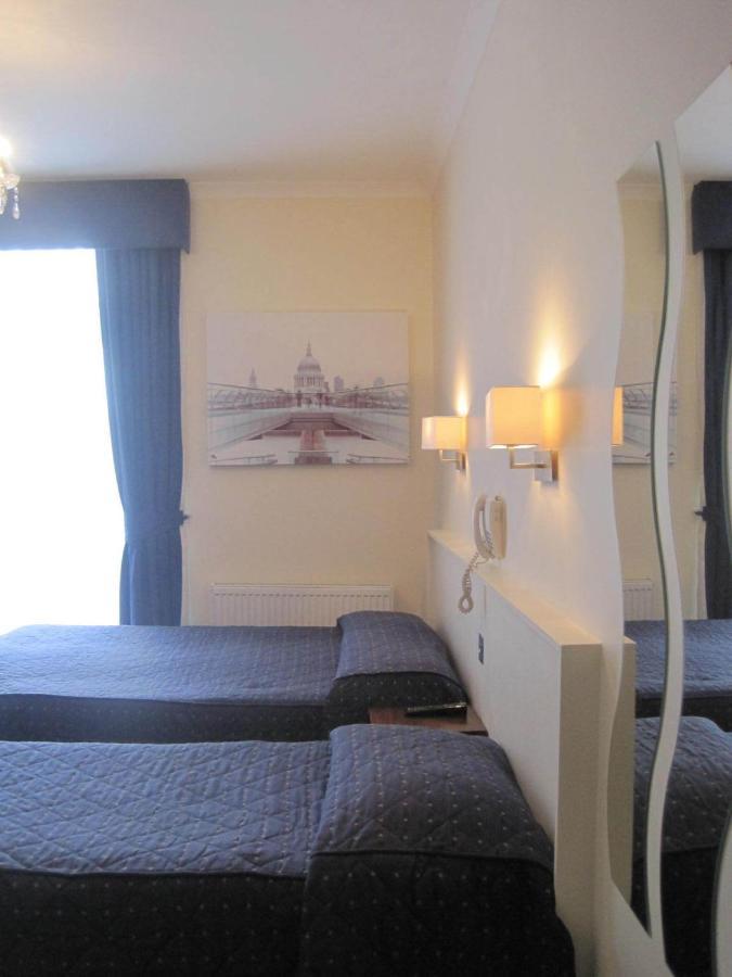 Aaraya Sussex Gardens Hotel London