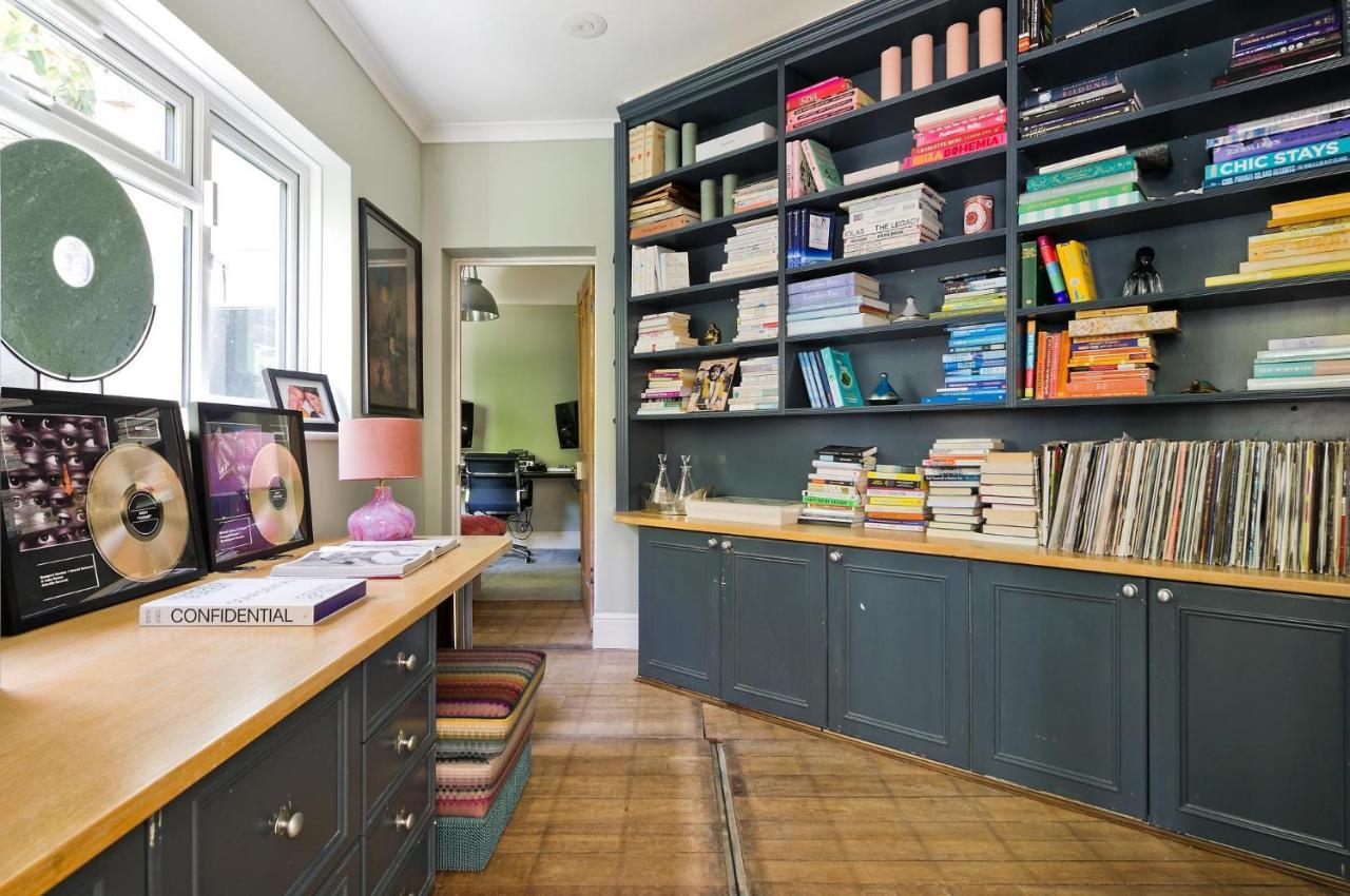 3 Bed House In Fulham Holiday home *
