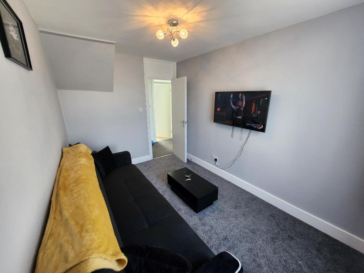 Apartment Comfy 1 Bedroom Flat