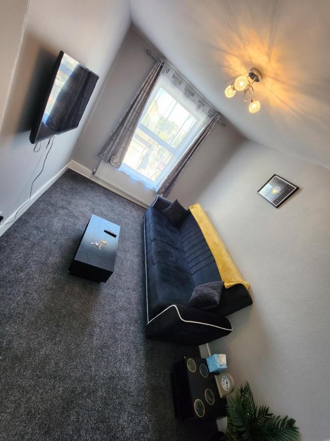 Comfy 1 Bedroom Flat *