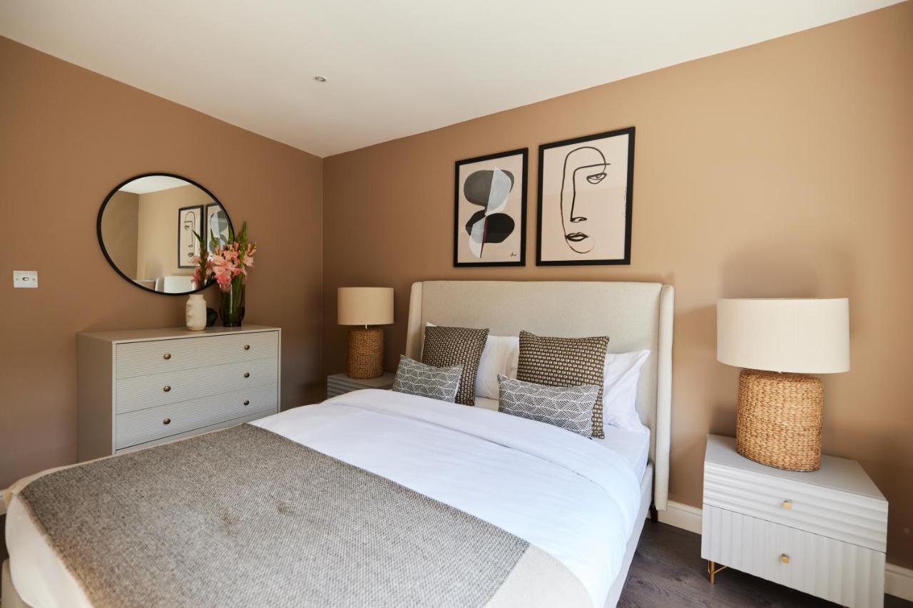 The Kilburn Crib - Stunning 3bdr Flat *