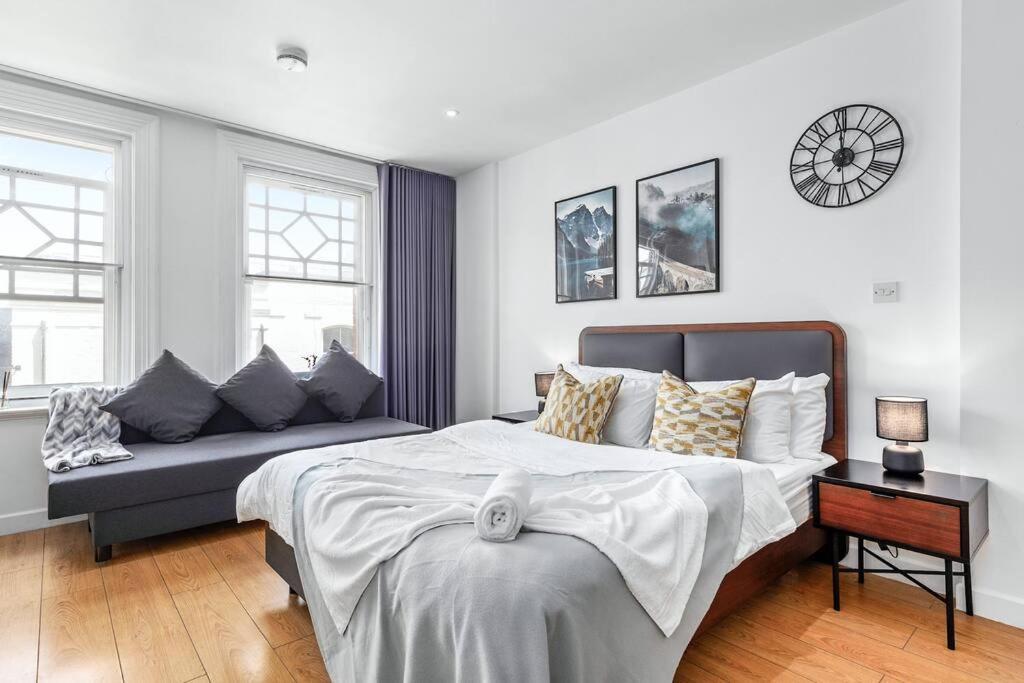 Stylish Piccadilly 1 Bedroom Flat In Vr2 Apartment *