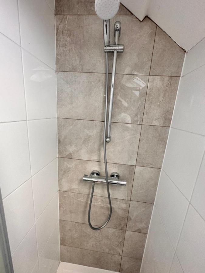 Double And Single In Bromley By Bow Casa de hóspedes Londres