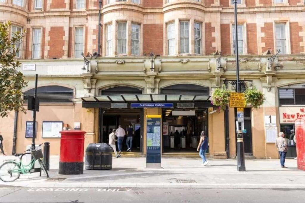 Gorgeous Hyde Park With Elevator Access By Tube Metro Stations Apartment *