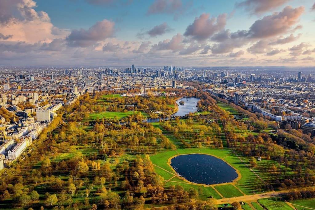 Apartment Gorgeous Hyde Park With Elevator Access By Tube Metro Stations London