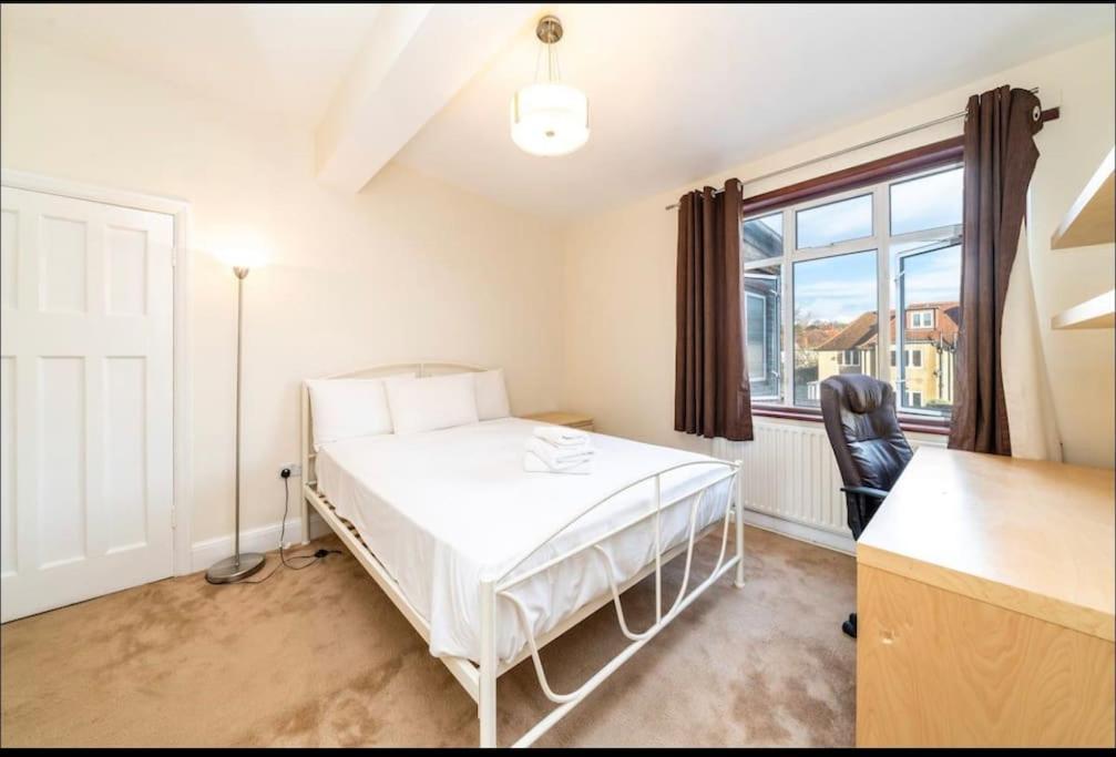 Apartamento Immaculate Spacious 3 Bedrooms Flat Wembley Park *